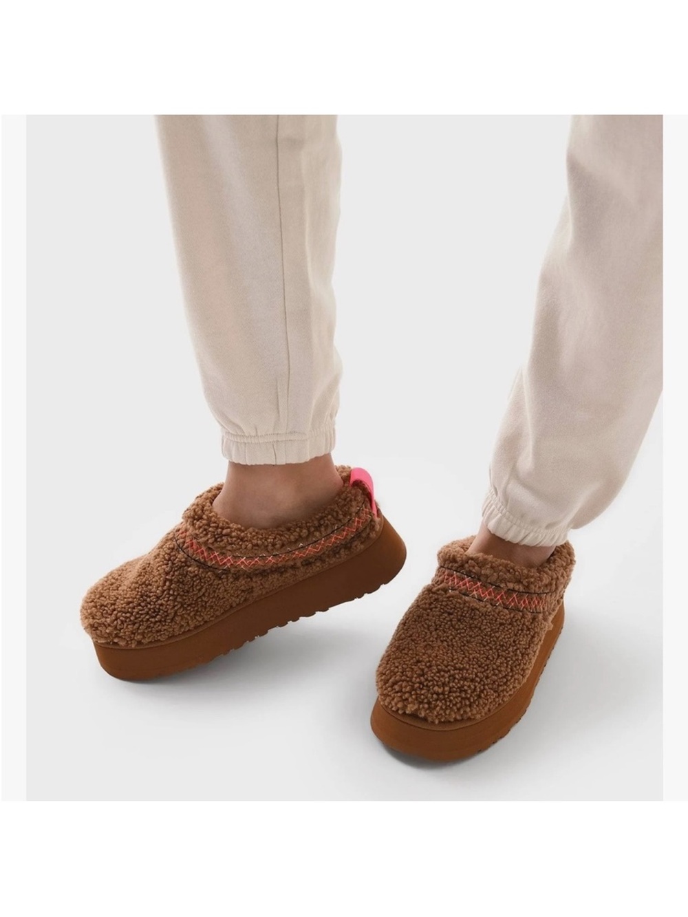 🔥UGG Tazz Braid Platform Slipper in Hardwood Sz 8 Price Firm!